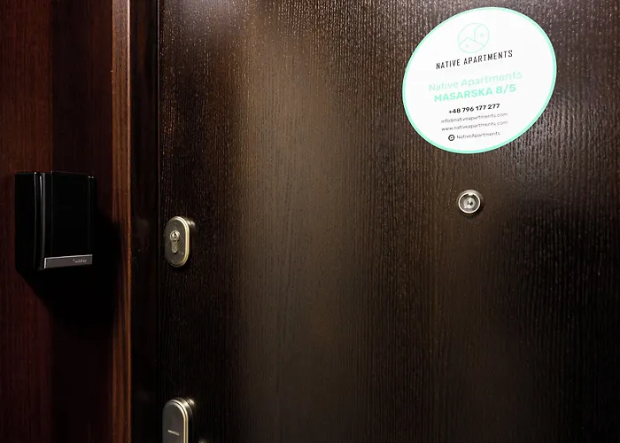 Native Masarska 8 شقة